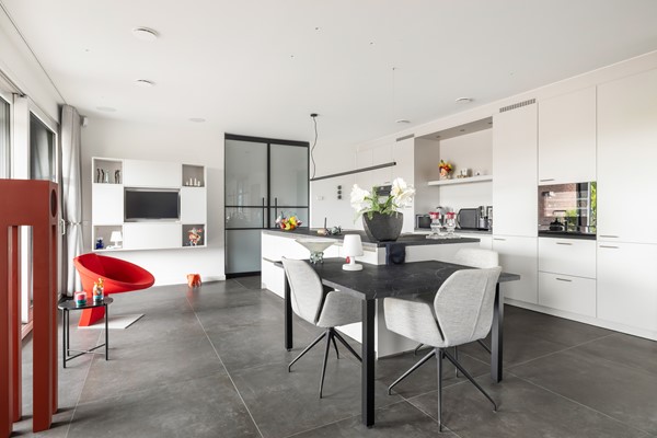 Medium property photo - Leidsestraatweg 71, 3443 BR Woerden